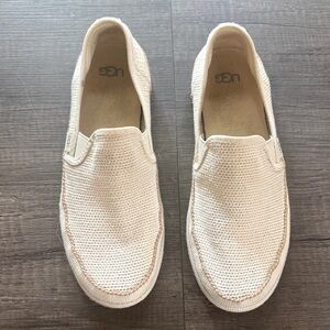 UGG Bren Slip-On Sneaker Loafers Cream Canvas Flats Size 7.5